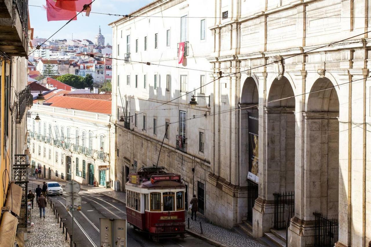 Calçada do Combro Lisboa Exterior foto